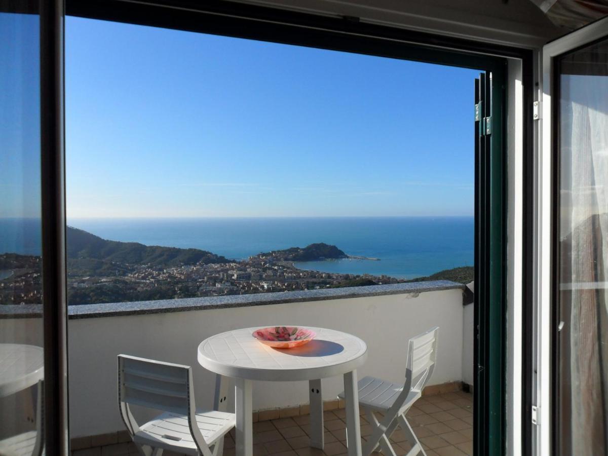 Mansarda Paradiso Golfo Di Portofino Sestri Levante Bagian luar foto
